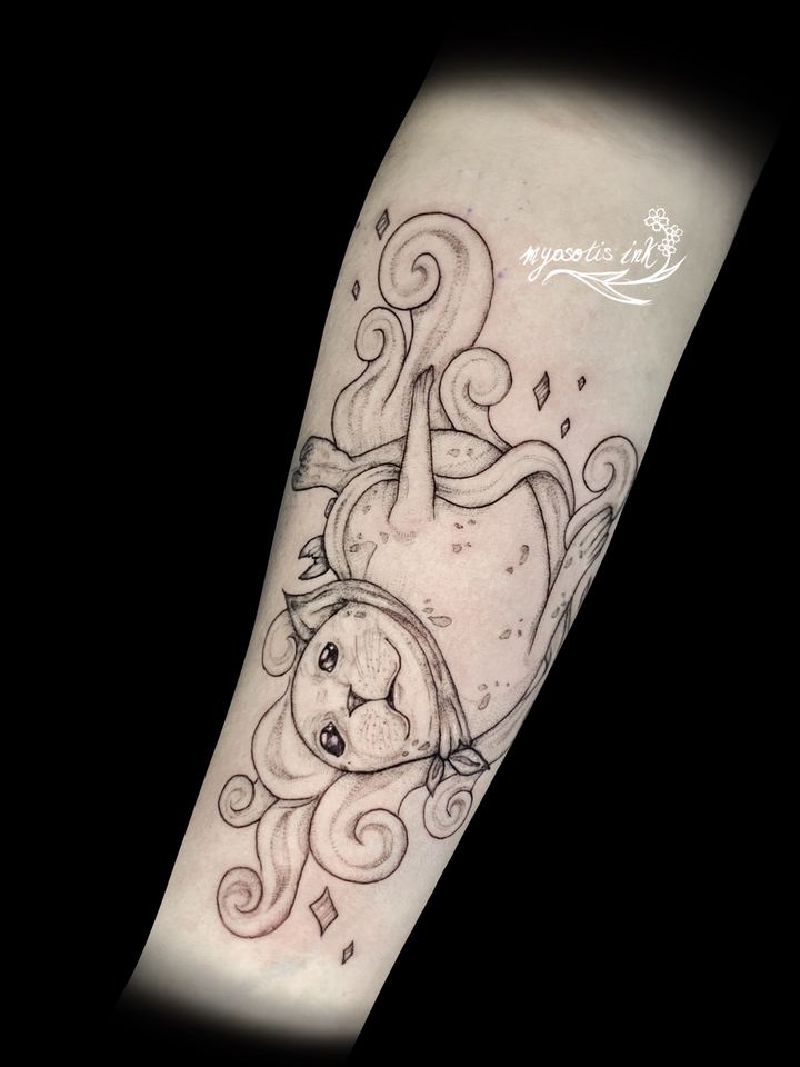 Tattoo von Luca: Katze in Wolkenspiralen